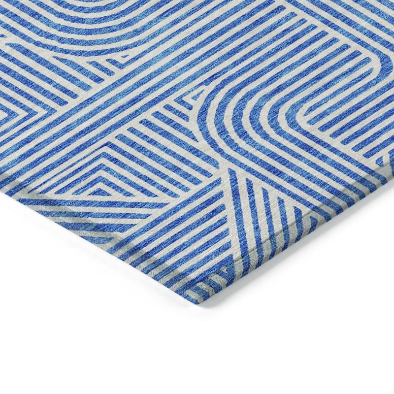 Machine Washable Indoor/ Outdoor Chantille Contemporary Geo Rug