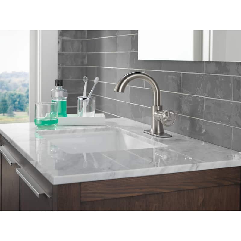 Delta 558HAR-PD-DST Trinsic 1.2 GPM Single Hole Bathroom Faucet with