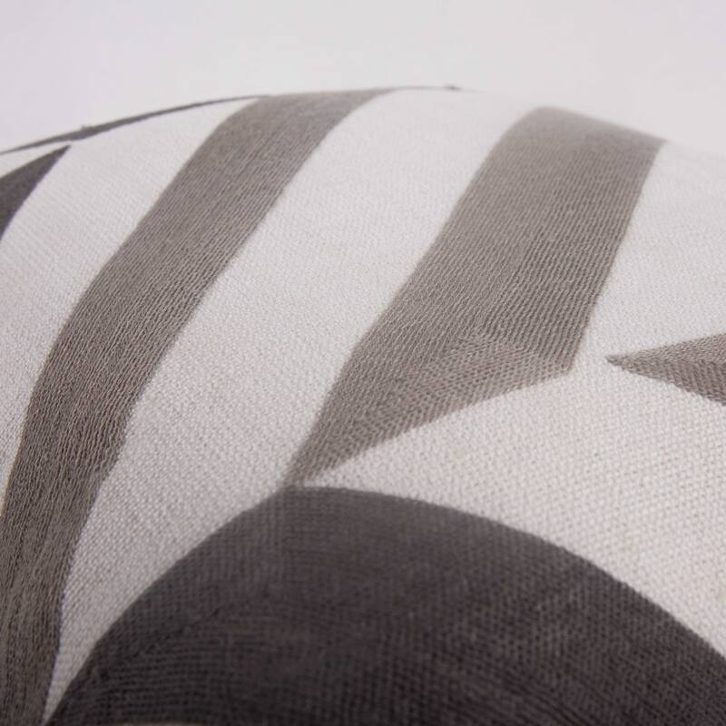 Rizzy Collection Natural Geometric Modern Throw Pillow