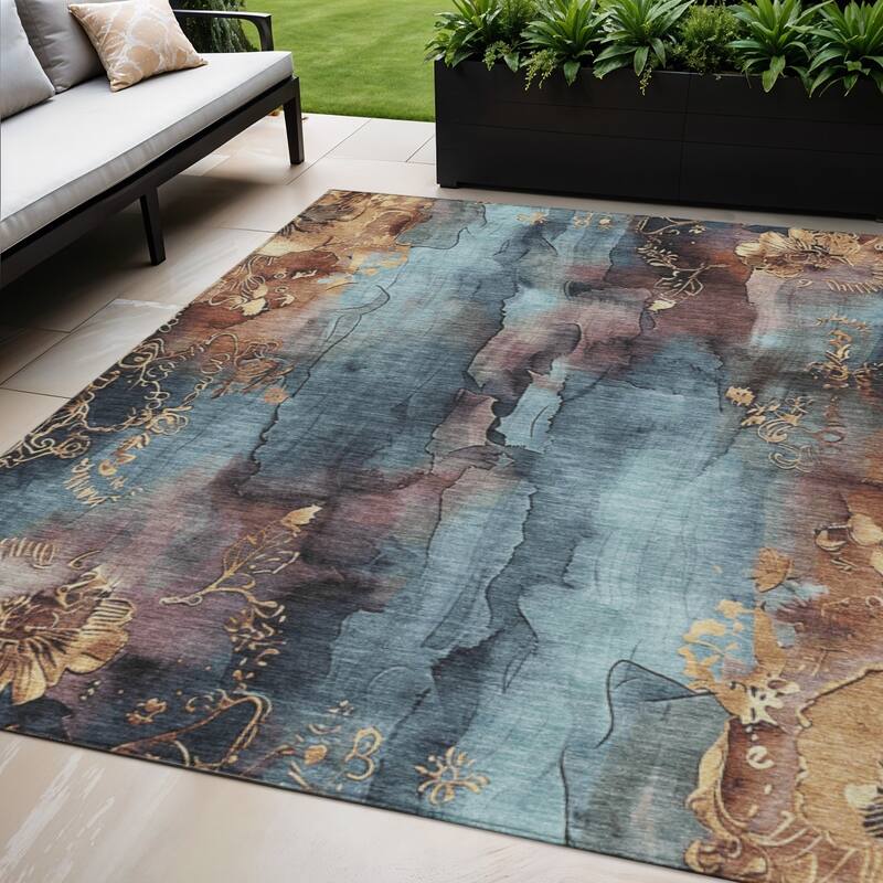 HomeRoots Floral Transitional Rectangle Outdoor Rug - 5' X 8'