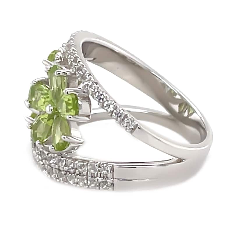 925 Sterling Silver Peridot and Created White Sapphire Gemstone Flower Ring