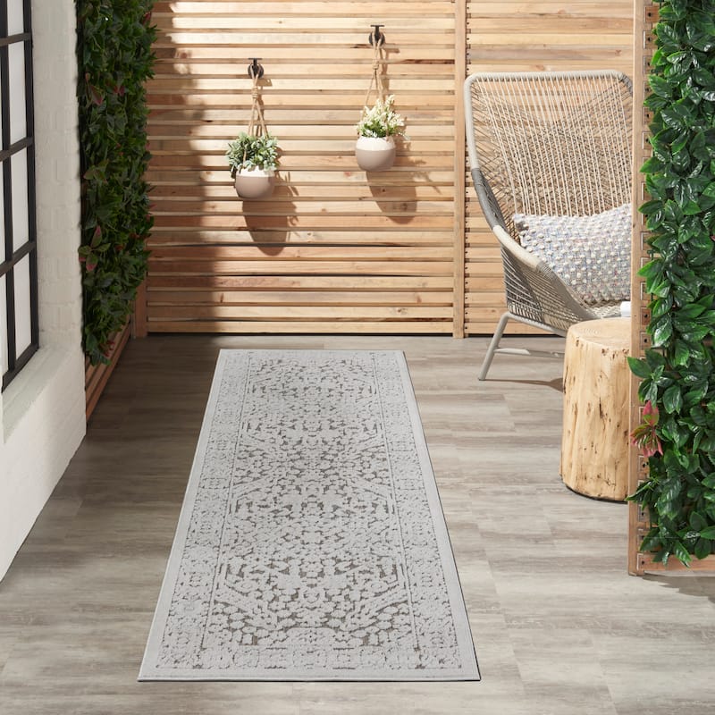 Nourison Calobra Transitional Persian Floral Indoor Outdoor Area Rug