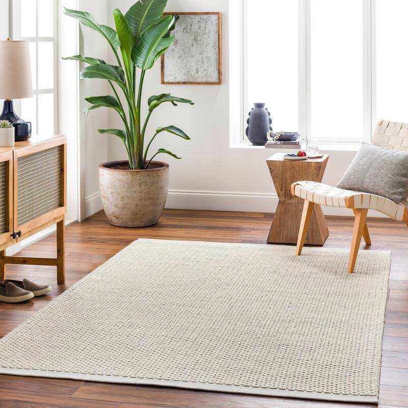 Abercom Handmade Casual Farmhouse Wool Area Rug - 5' x 7' 6" - Cream