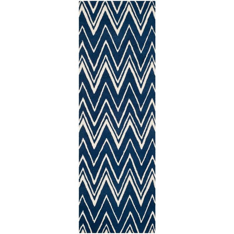 SAFAVIEH Handmade Cambridge Fumiko Modern Moroccan Wool Rug