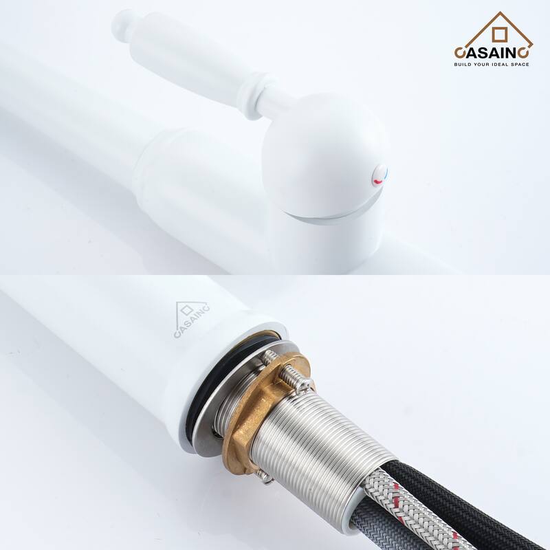 Single Handle Pull-Down Sprayer Kitchen Faucet