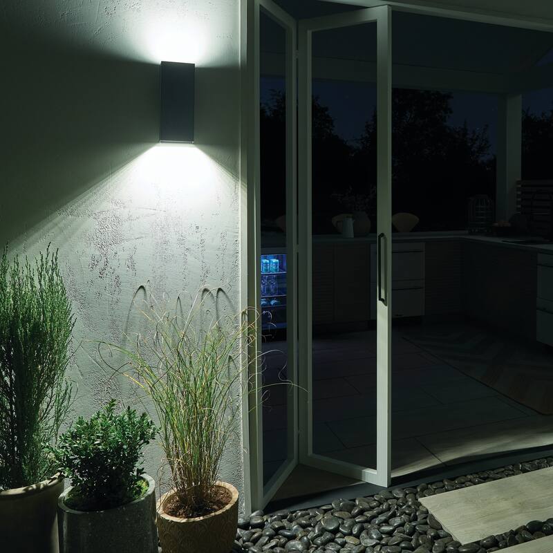 Kichler Lighting Walden Collection 2-light Textured Black Indoor/Outdoor LED Wall Sconce