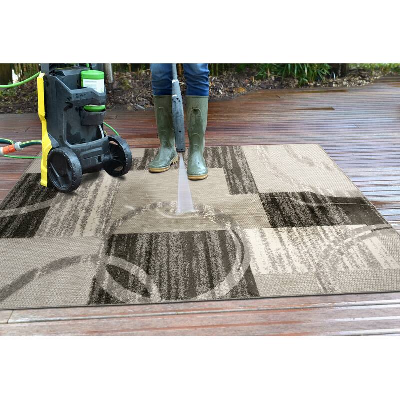 World Rug Gallery Modern Boxes Abstract Indoor/Outdoor Area Rug