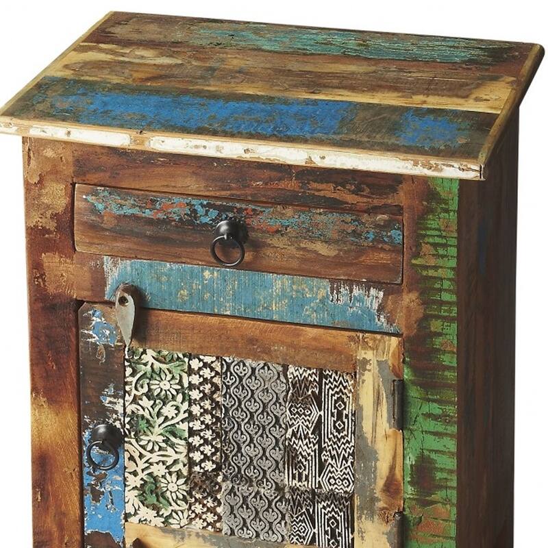 HomeRoots 18" Brown Standard Accent Chest With One Drawer - 18.25