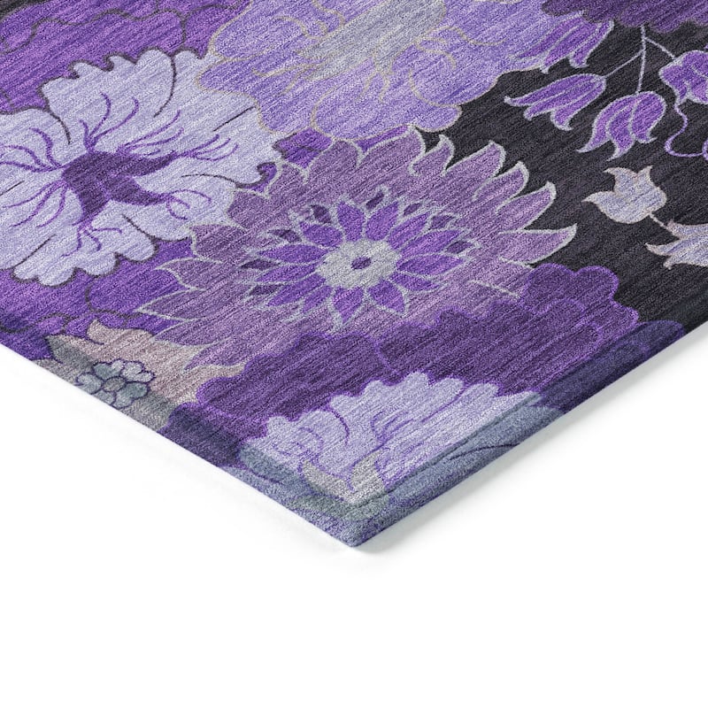 Machine Washable Indoor/ Outdoor Modern Floral Chantille Rug