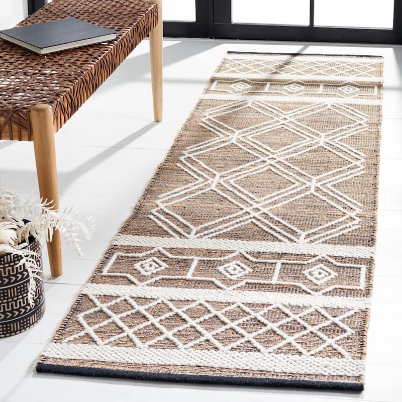 SAFAVIEH Handmade Natural Fiber Aliana Jute & Wool Rug - 2'3" x 8' Runner - Natural/Ivory