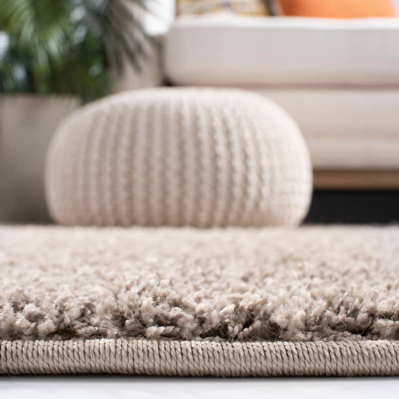 SAFAVIEH New York Shag Rixte 1.2-inch Thick Rug