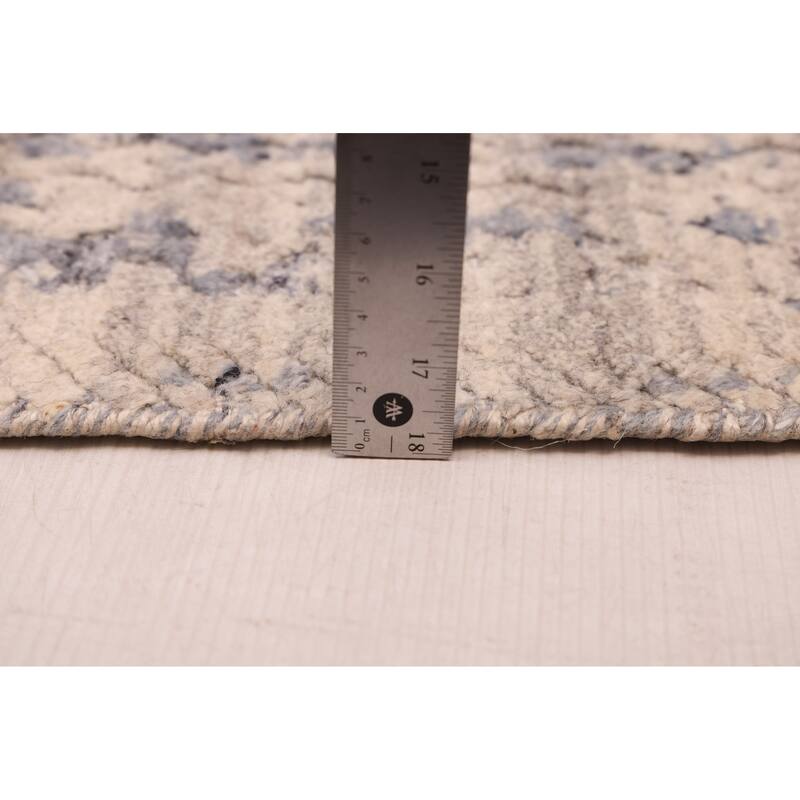 ECARPETGALLERY Hand Loomed Elysian Light Grey Wool Rug - 8'0 x 9'11
