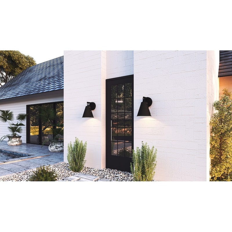 Hyde 1-Light Outdoor Lantern