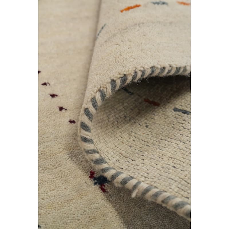 Hand Knotted Oriental 100% Wool Carpet Tribal Animal Pictorial Beige & Ivories Gabbeh Area Rug - 4' 9'' X 3' 0''