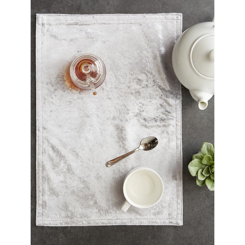 DII Cream Velvet Placemat (Set of 4)