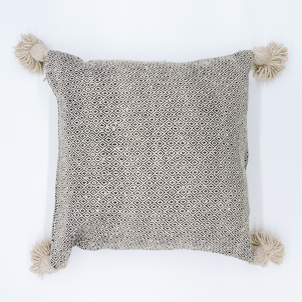 Bed bath and beyond throw pillow covers clearance