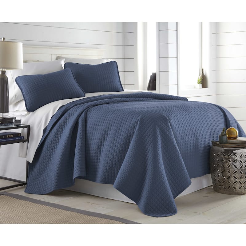 Vilano Oversized 3 piece Quilt Set by Southshore Fine Linens