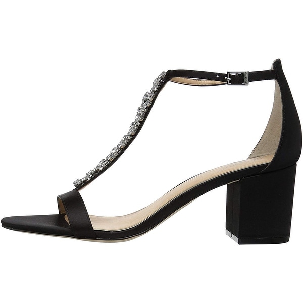 badgley mischka lindsey ankle strap sandal