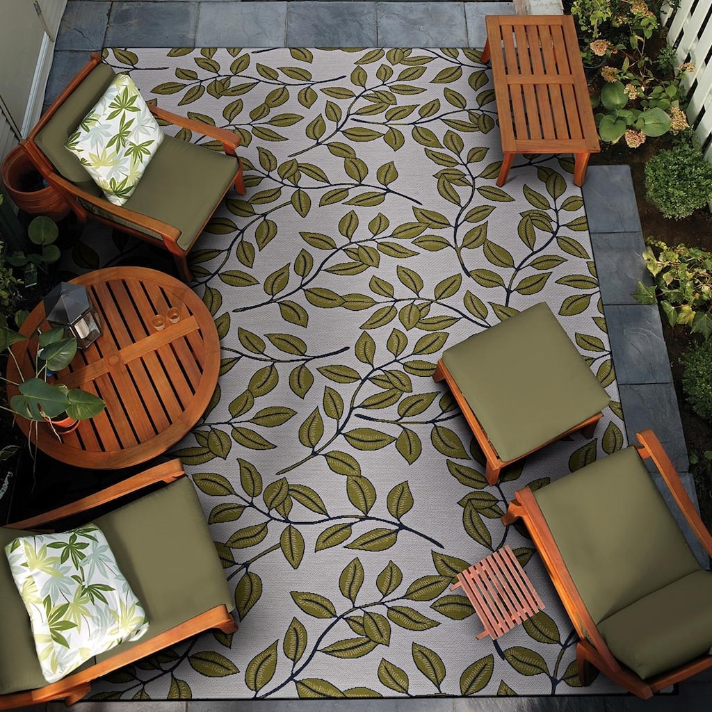 Dream Decor Rugs Gelato Flourishing Vine Indoor Outdoor Area Rug