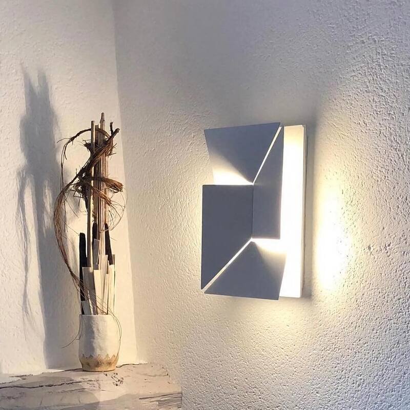 Modern Geometric LED Wall Sconce