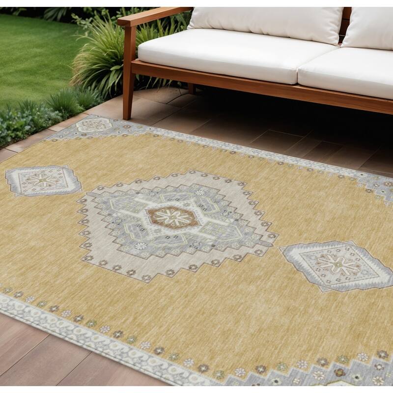 HomeRoots Oriental Traditional Rectangle Outdoor Rug - 10' X 14'
