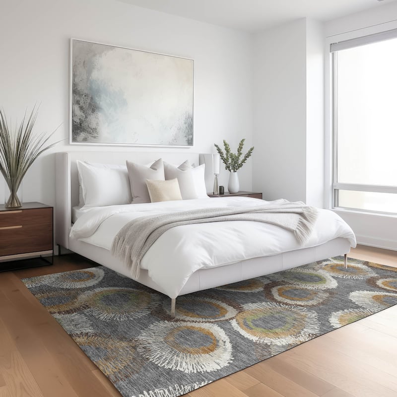 Machine Washable Indoor/ Outdoor Modern Spikey Chantille Rug