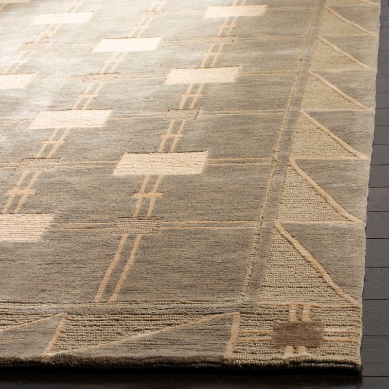 SAFAVIEH Couture Hand-knotted Tibetan Pomme Modern Wool Rug