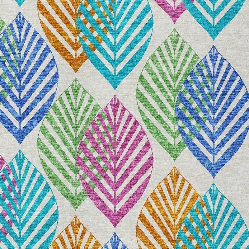 HomeRoots Floral Transitional Rectangle Outdoor Rug