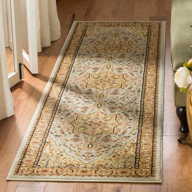 SAFAVIEH Lyndhurst Feryal Traditional Oriental Medallion Rug