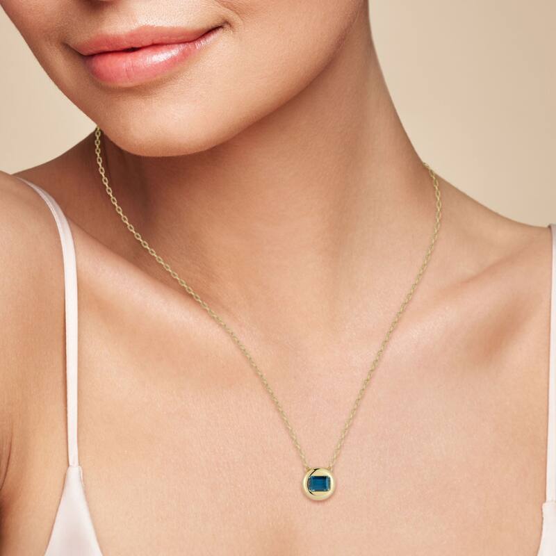 Soleil 14K Gold Gemstone Button Pendant Necklace