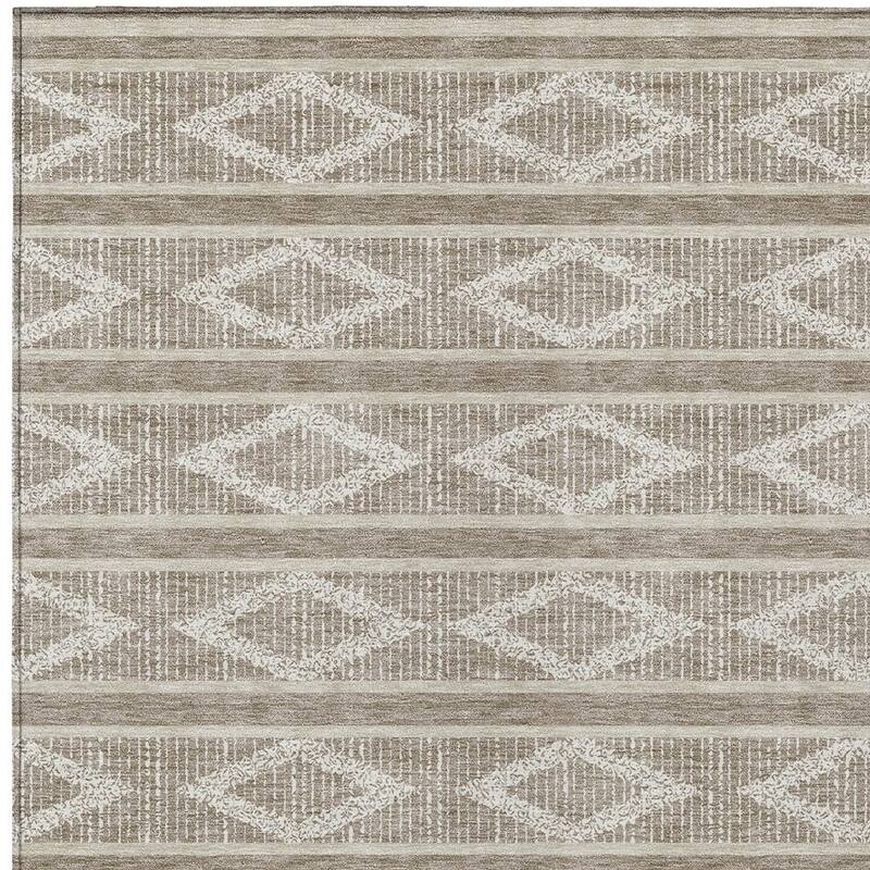 HomeRoots Geometric Transitional Rectangle Outdoor Rug