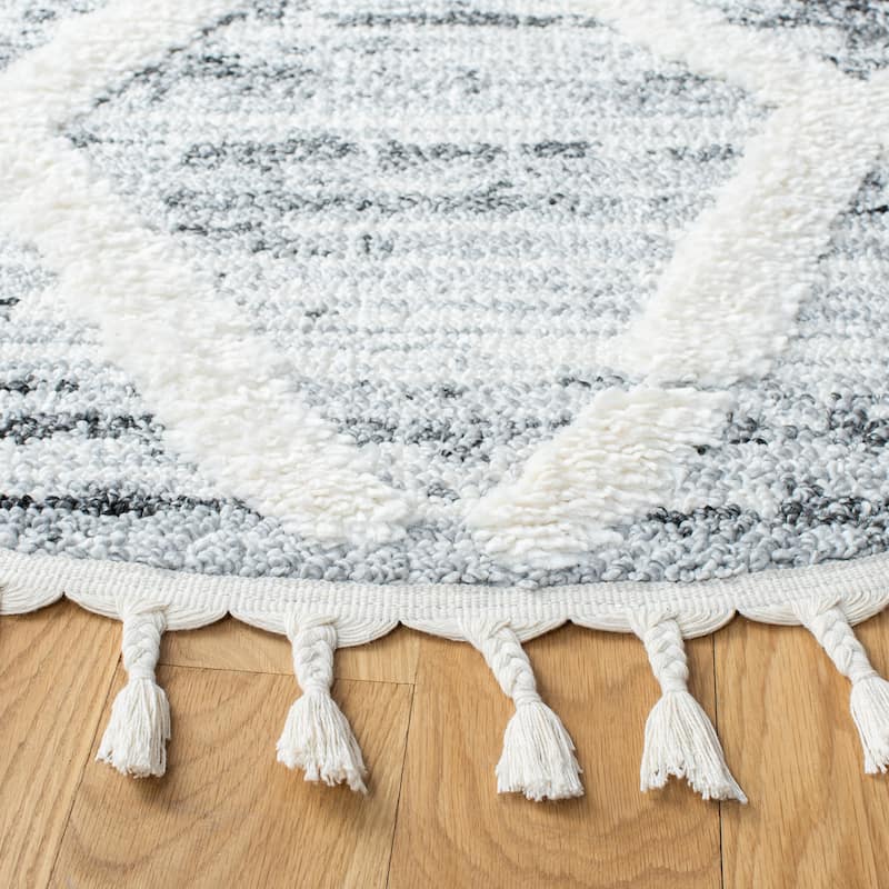 SAFAVIEH Moroccan Tassel Shag Facunda 2-inch Thick Rug