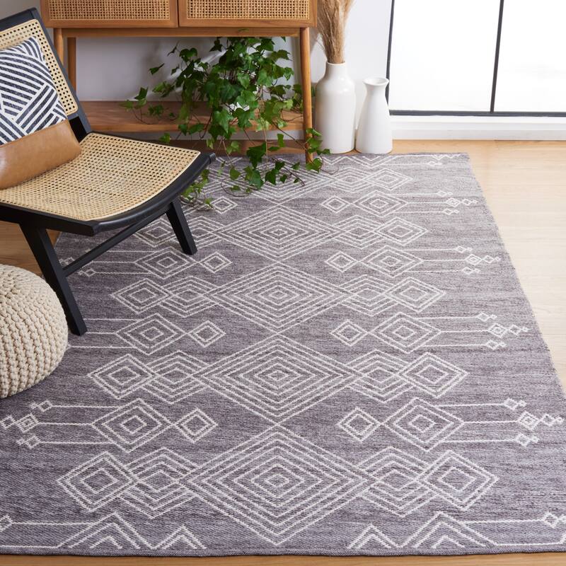 SAFAVIEH Kilim Nyla Moroccan Diamond Rug - 8' x 10' - Grey/Ivory