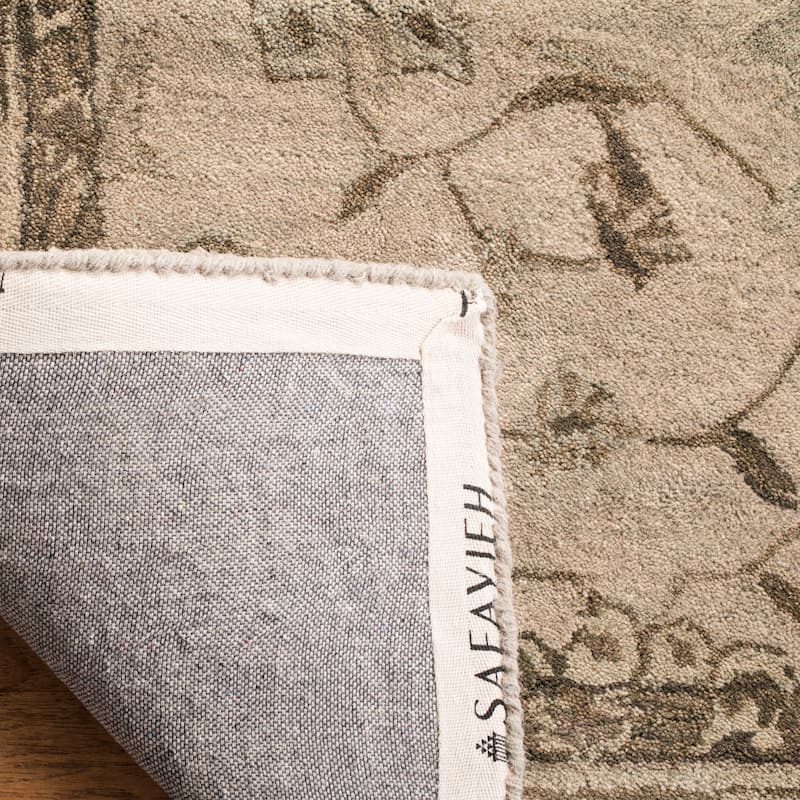 SAFAVIEH Handmade Anatolia Janke Traditional Oriental Wool Rug