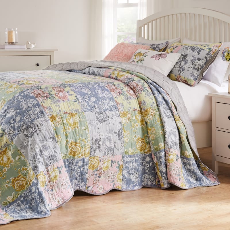 Greenland Home Fashions Emma Patchwork Floral Print Cotton Quilt Set