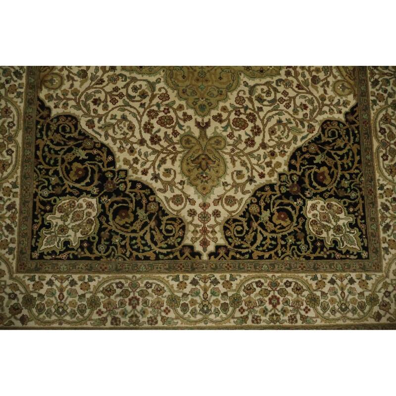 Hand Knotted Oriental 100% Wool Carpet Traditional Floral Beige & Ivories Agra Area Rug - 8' 10'' X 6' 2''