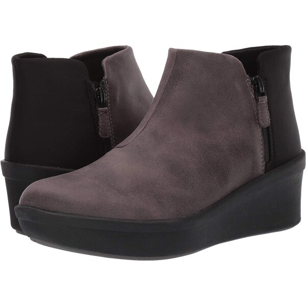 clarks ladies lace up ankle boots