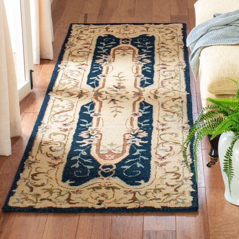SAFAVIEH Handmade Empire Victoire Traditional Oriental Wool Rug - 2'6" x 10' Runner - Navy/Beige