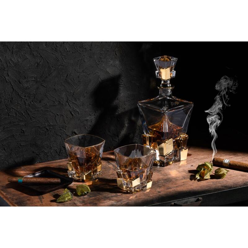 Majestic Gifts In European Crystal Square Whiskey Decanter-W/Gold-28oz