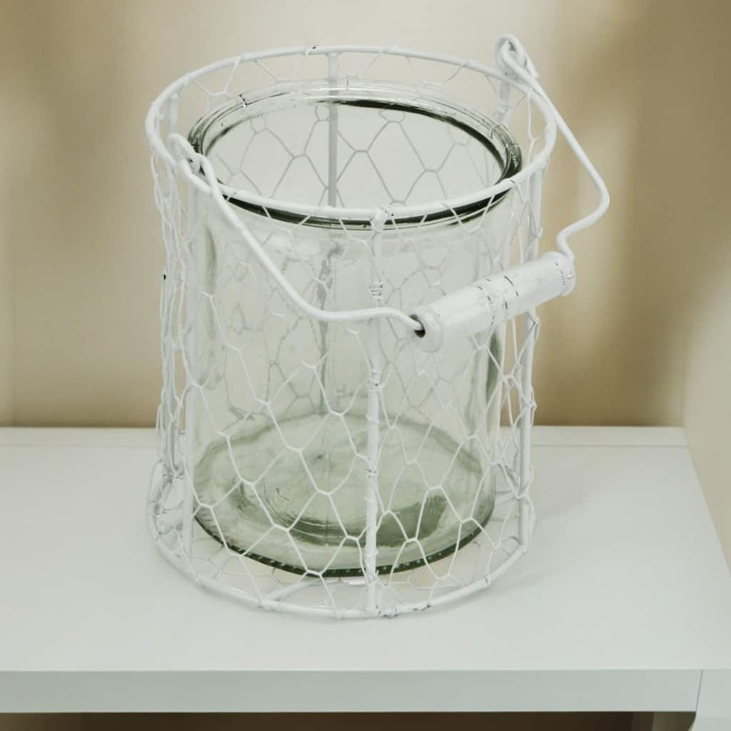 HomeRoots 6" White and Clear Wire Basket and Glass Jar - 6' X '6.5' X '6