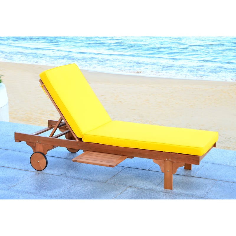 SAFAVIEH Outdoor Aubrie Adjustable Chaise Lounge Chair with Wheel.