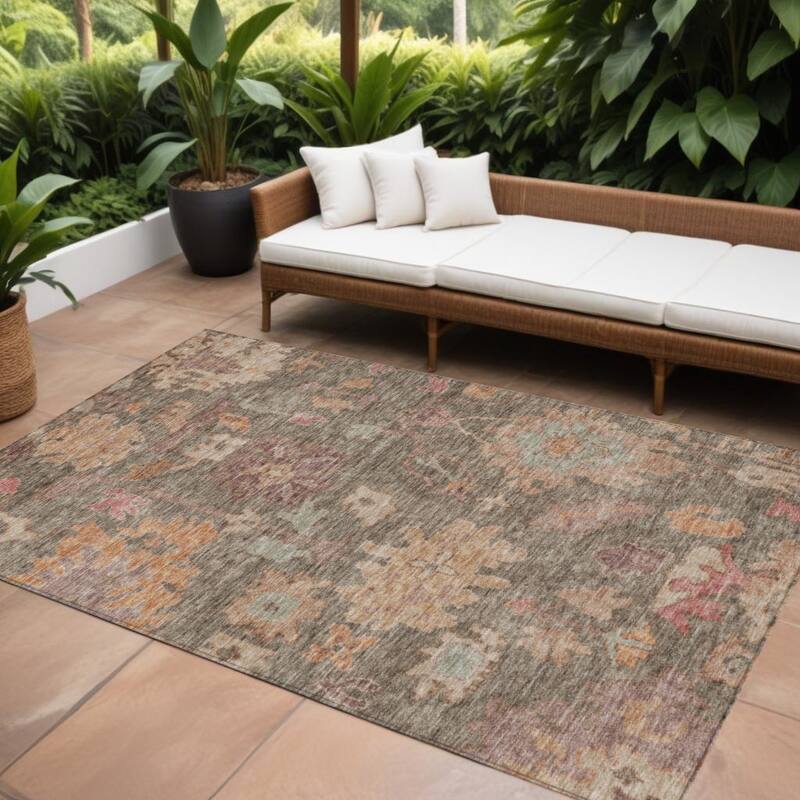 HomeRoots Floral Traditional Rectangle Outdoor Rug - 10' X 14'