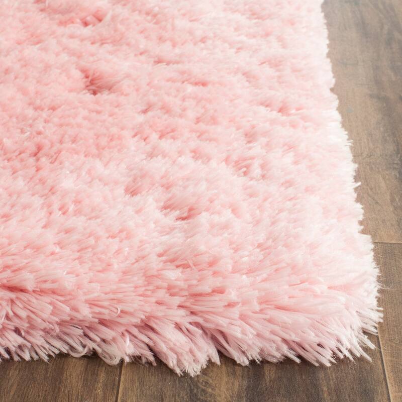 SAFAVIEH Handmade Arctic Shag Guenevere 3-inch Extra Thick Rug - 2'6" x 4' - Pink