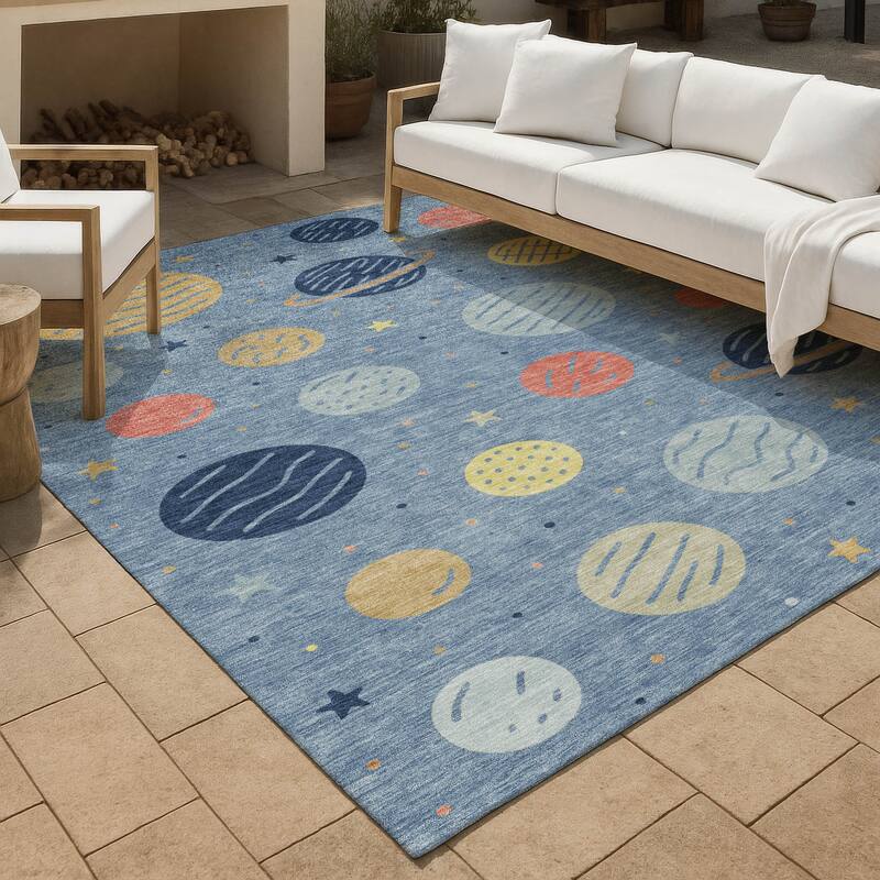 Machine Washable Indoor/ Outdoor Modern Planets Chantille Rug - Blue - 2'6" x 3'10"