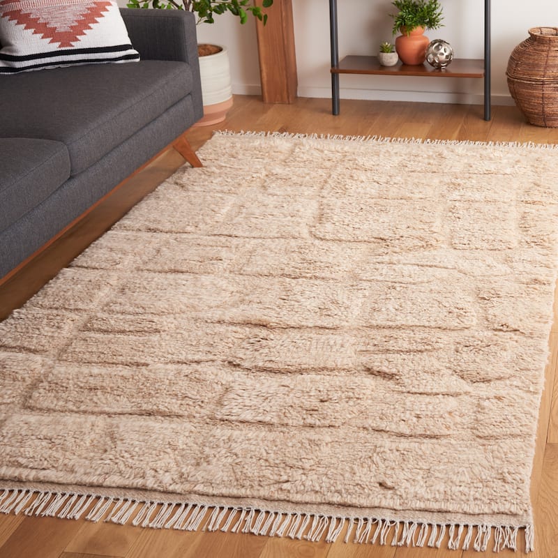 SAFAVIEH Handmade Kenya Jelske Southwestern Wool Rug - 3' x 5' - Beige