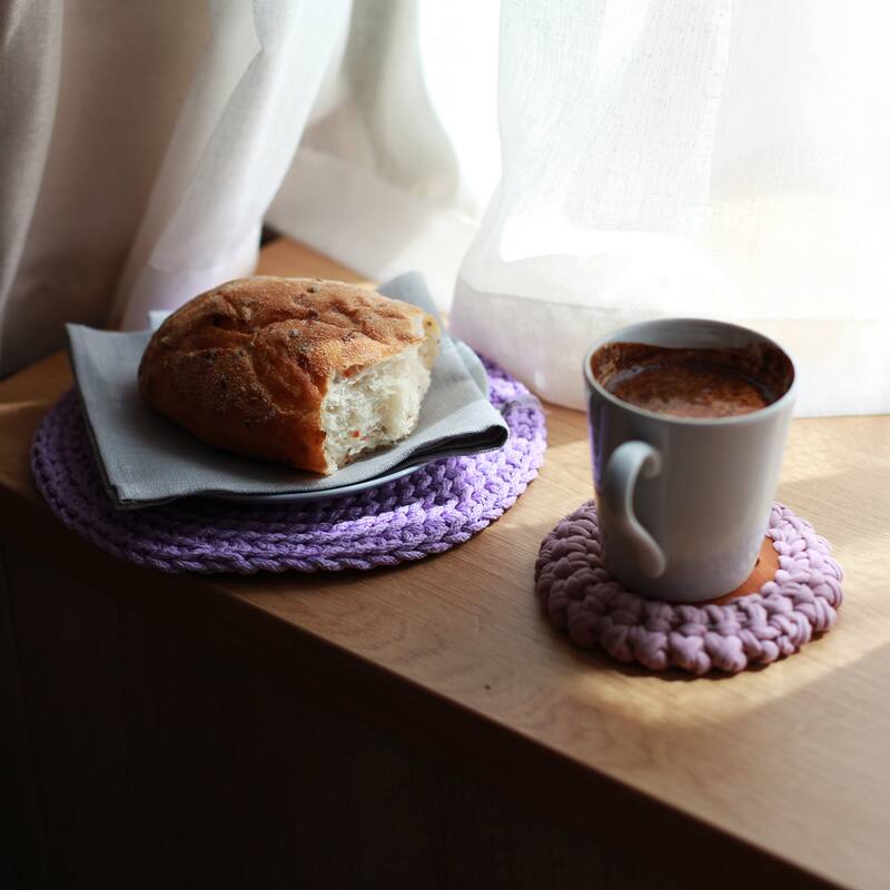 Coasters for Drinks, 8 PCS Thicken Heat Resistant Trivets with Holder