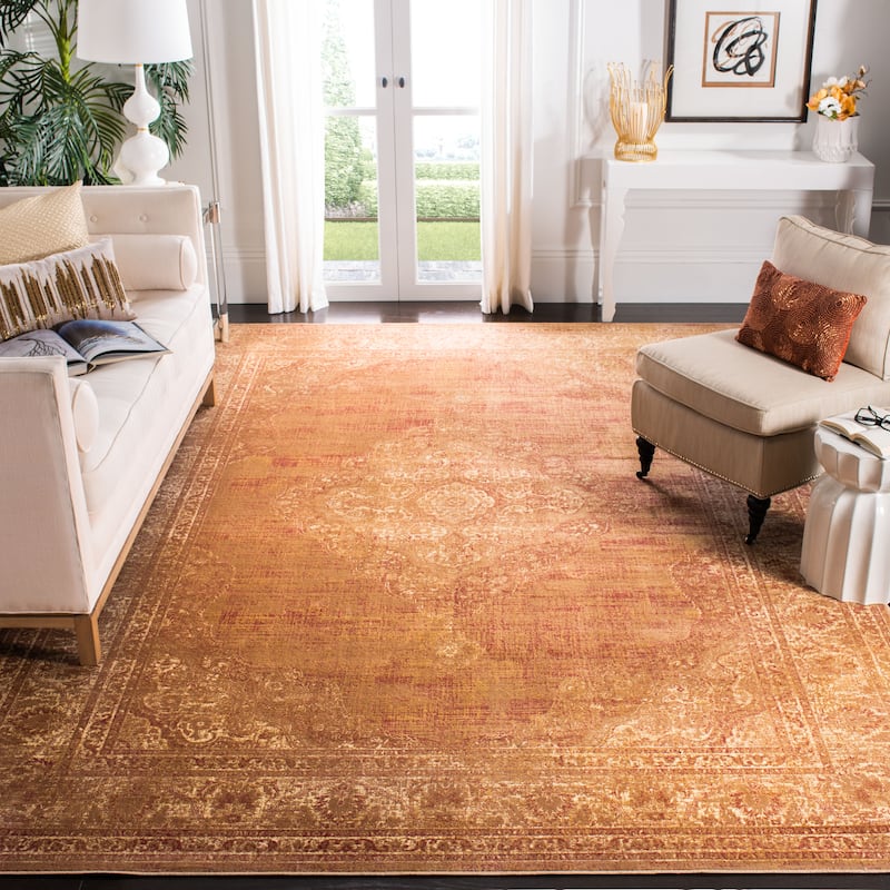 SAFAVIEH Vintage Distressed Boho Lucie Oriental Area Rug - 7'6" x 10'6" - Taupe