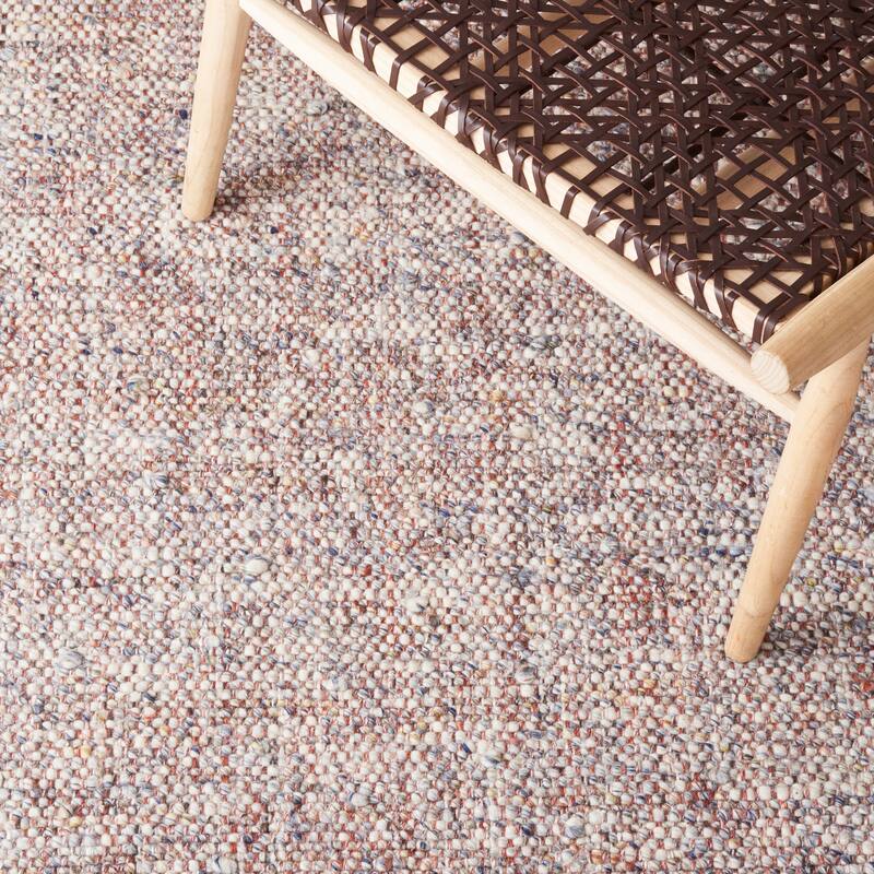 SAFAVIEH Handmade Vermont Larissa Wool Rug