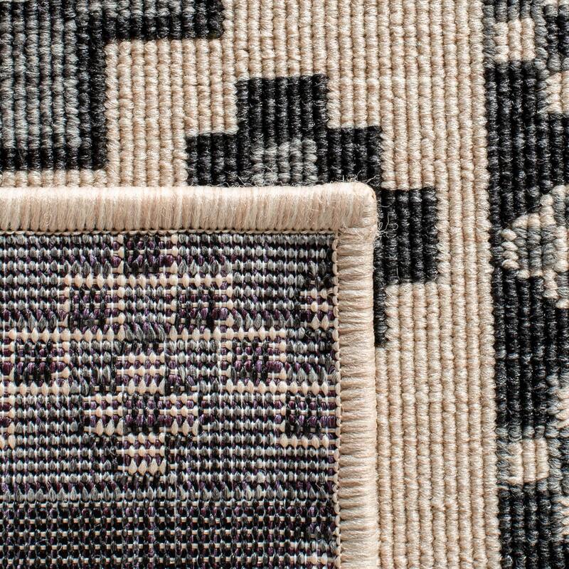 SAFAVIEH Veranda Rudy Indoor/ Outdoor Waterproof Patio Backyard Rug