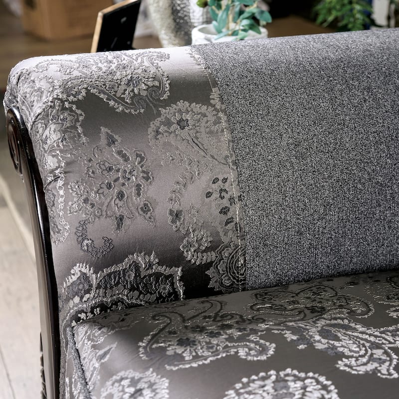 Dikic Traditional Chenille Upholstered Sofa by Furniture of America